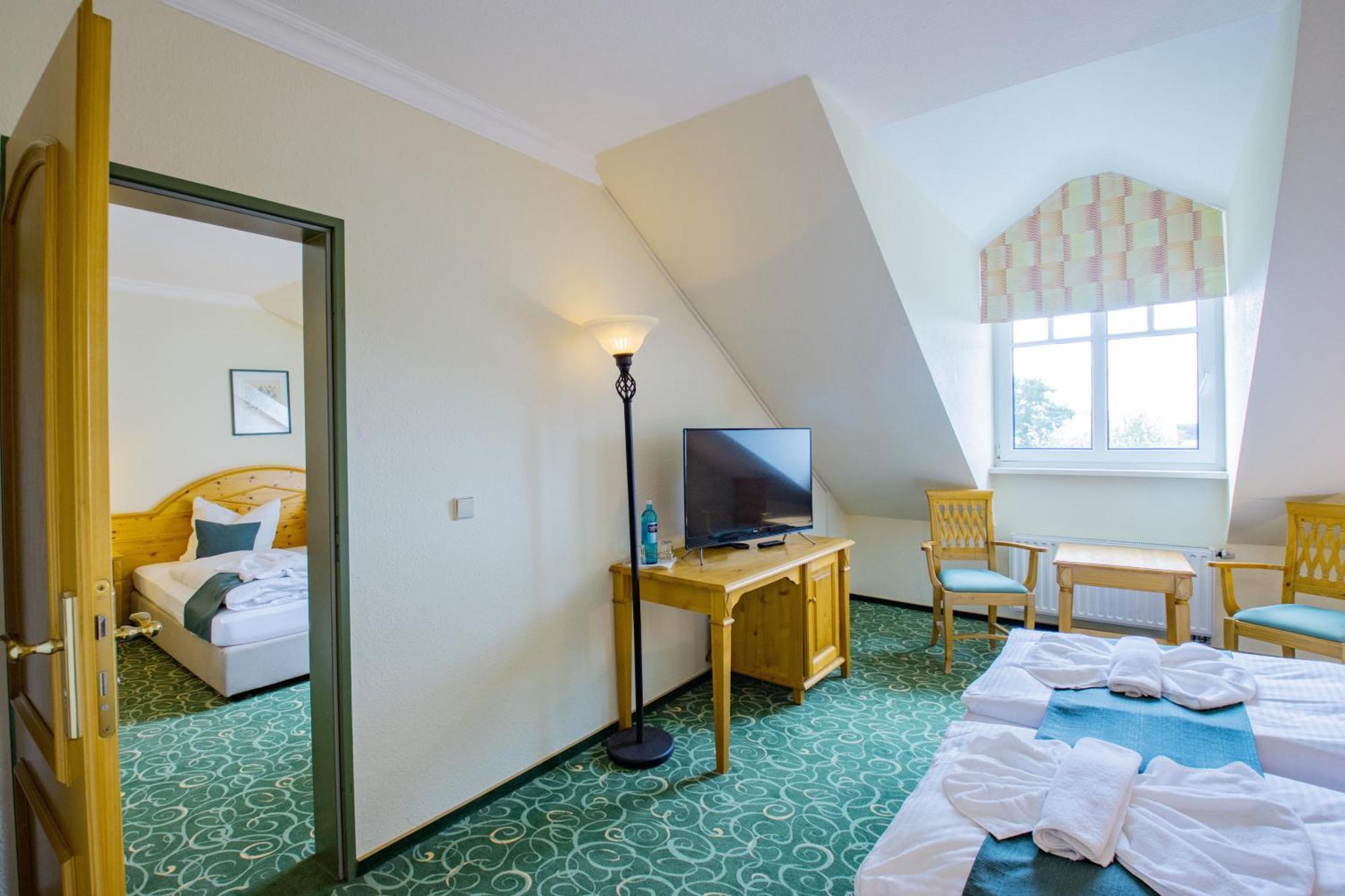 Ferien Hotel Flaeming Niemegk  Buitenkant foto