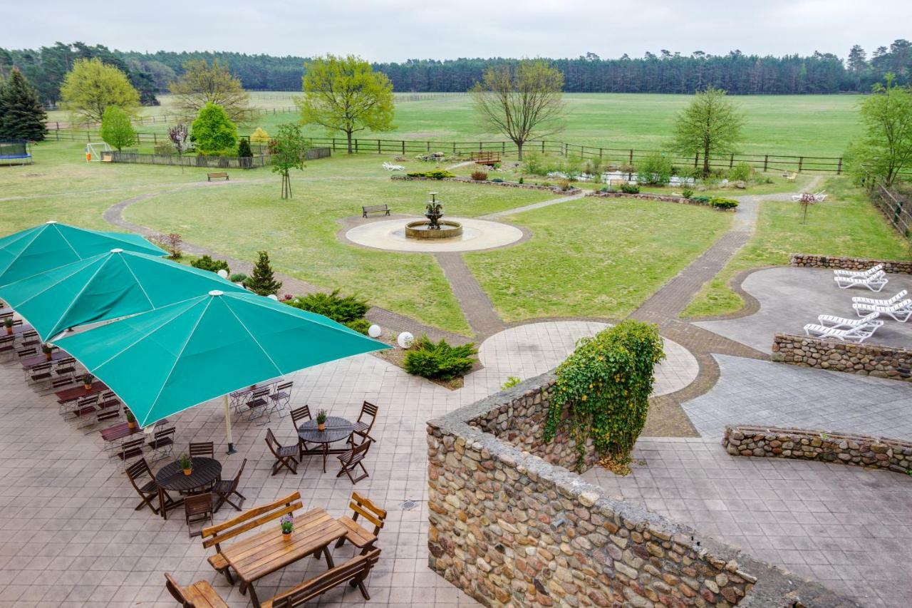 Ferien Hotel Flaeming Niemegk  Buitenkant foto